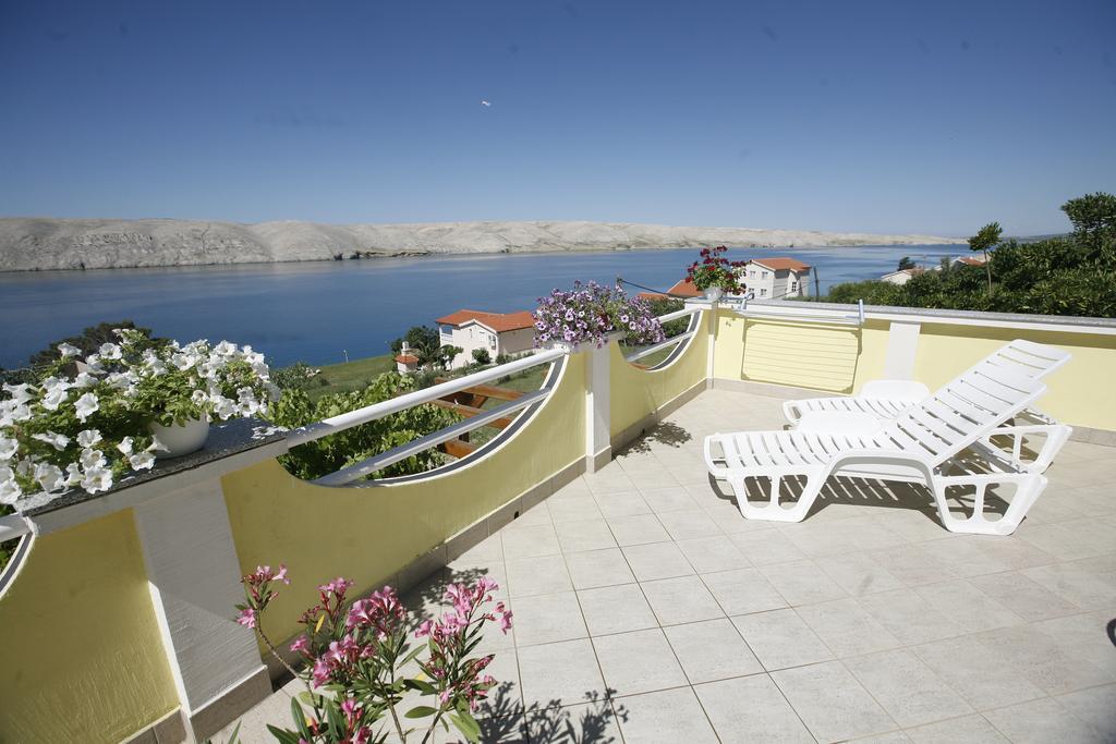 Miškovići Apartments Roza מראה חיצוני תמונה
