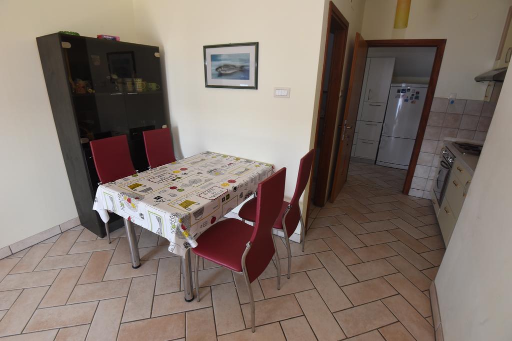 Miškovići Apartments Roza מראה חיצוני תמונה