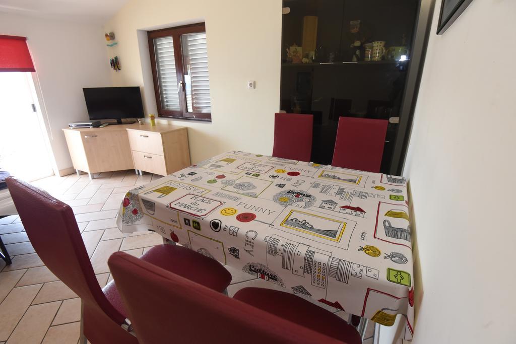 Miškovići Apartments Roza מראה חיצוני תמונה